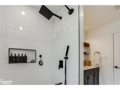 20 Bridle Road, Penetanguishene, ON - Indoor Photo Showing Bathroom