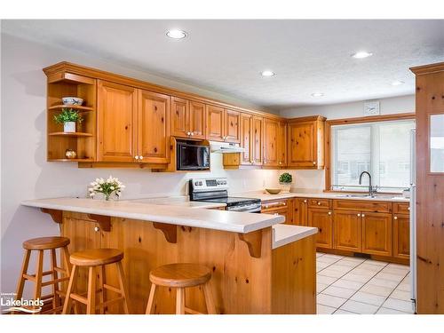 11 Wickens Lane, Thornbury, ON - Indoor Photo Showing Kitchen