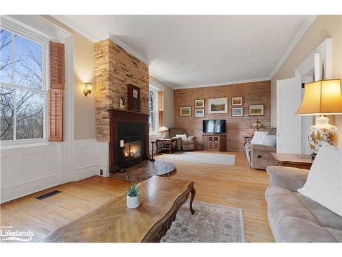 3940 County Road 88, Bradford, ON - Indoor Photo Showing Living Room With Fireplace