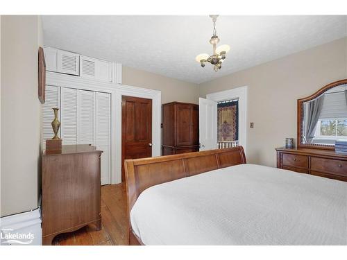 3940 County Road 88, Bradford, ON - Indoor Photo Showing Bedroom