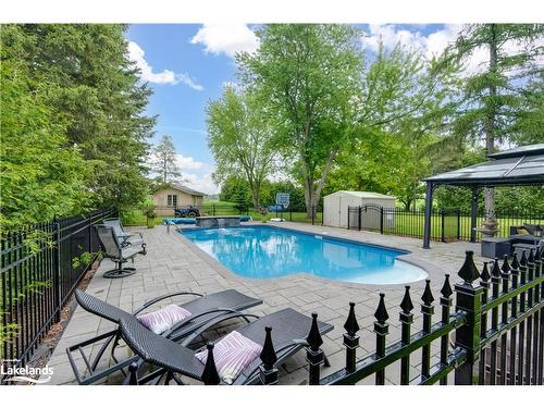 3940 County Road 88, Bradford, ON - Outdoor With In Ground Pool With Backyard