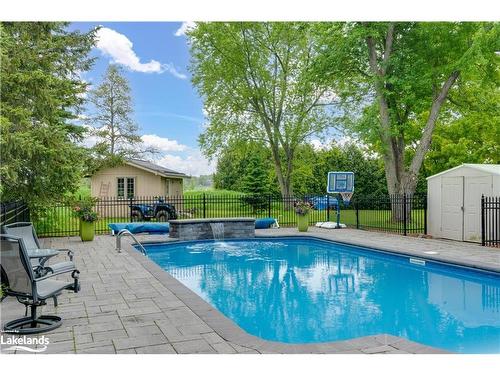 3940 County Road 88, Bradford, ON - Outdoor With In Ground Pool With Backyard