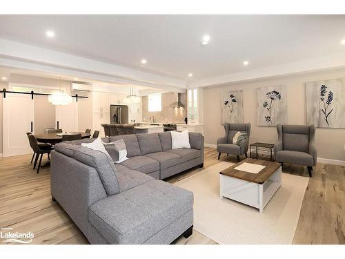 163 Alta Road, The Blue Mountains, ON - Indoor Photo Showing Living Room