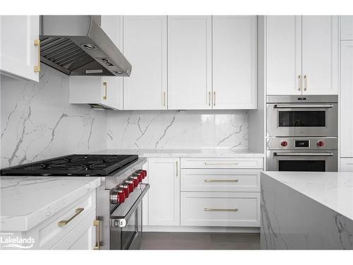 174 Springside Crescent, The Blue Mountains, ON - Indoor Photo Showing Kitchen