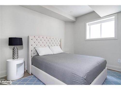 174 Springside Crescent, The Blue Mountains, ON - Indoor Photo Showing Bedroom