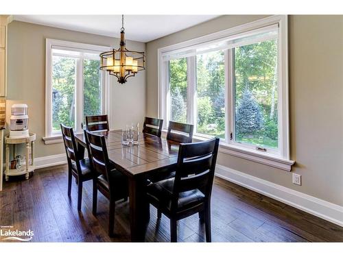 833 Eastdale Drive, Wasaga Beach, ON - Indoor Photo Showing Dining Room