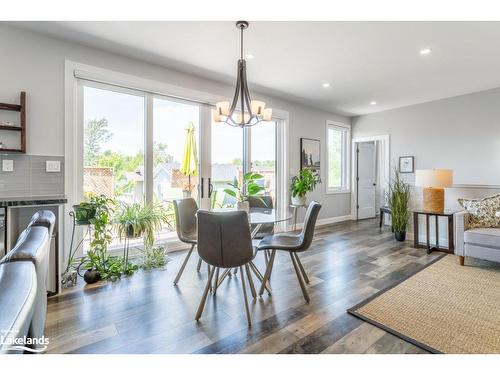 15 Cairns Crescent, Huntsville, ON - Indoor Photo Showing Dining Room