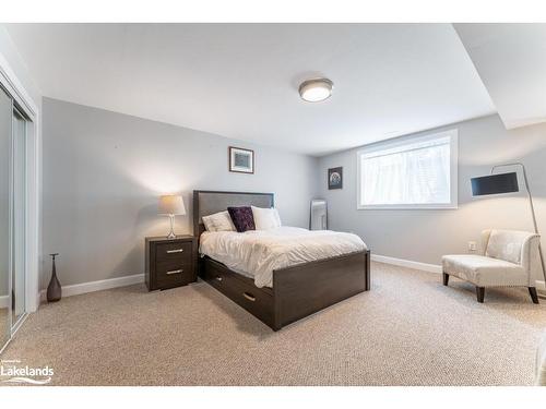 15 Cairns Crescent, Huntsville, ON - Indoor Photo Showing Bedroom