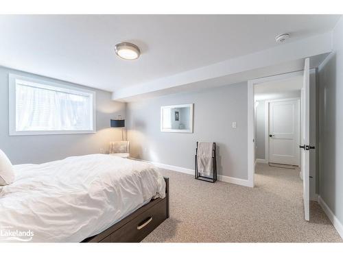 15 Cairns Crescent, Huntsville, ON - Indoor Photo Showing Bedroom