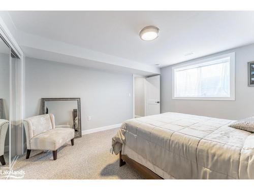 15 Cairns Crescent, Huntsville, ON - Indoor Photo Showing Bedroom