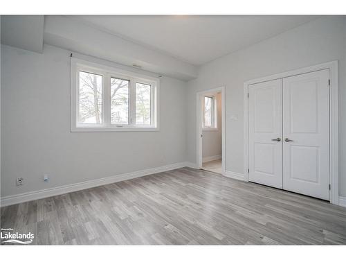 10 Elm Drive, Wasaga Beach, ON - Indoor Photo Showing Other Room