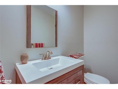 44 Lett Avenue, Collingwood, ON - Indoor Photo Showing Bathroom