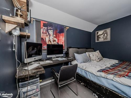 120 David Street, Gravenhurst, ON - Indoor Photo Showing Bedroom