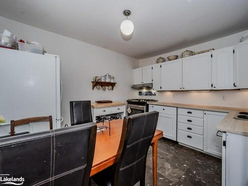 120 David Street, Gravenhurst, ON - Indoor Photo Showing Kitchen