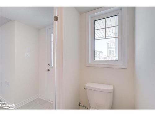 89 Surf Drive, Wasaga Beach, ON - Indoor Photo Showing Bathroom