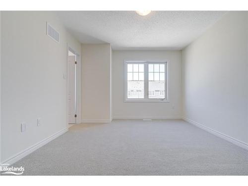 89 Surf Drive, Wasaga Beach, ON - Indoor Photo Showing Other Room