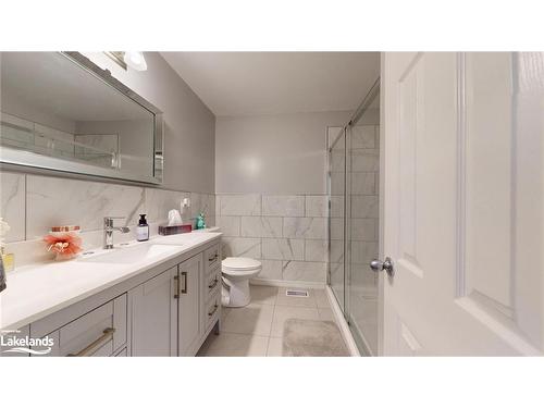 3 Oak Street, Bancroft, ON - Indoor Photo Showing Bathroom