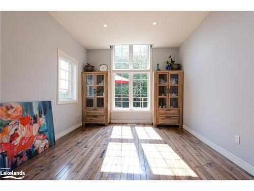 1 Kirbys Way, Huntsville, ON - Indoor Photo Showing Other Room