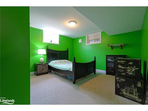 1 Kirbys Way, Huntsville, ON - Indoor Photo Showing Bedroom