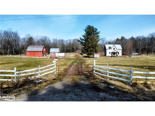 1316 Graham Road, Severn Bridge, ON - Outdoor