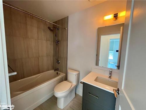 507-4 Kimberly Lane, Collingwood, ON - Indoor Photo Showing Bathroom