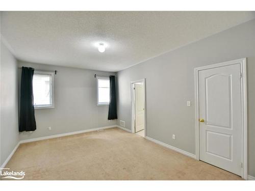 66 White Sands Way, Wasaga Beach, ON - Indoor Photo Showing Other Room