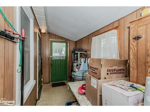 104 Ann Street, Bracebridge, ON - Indoor Photo Showing Laundry Room