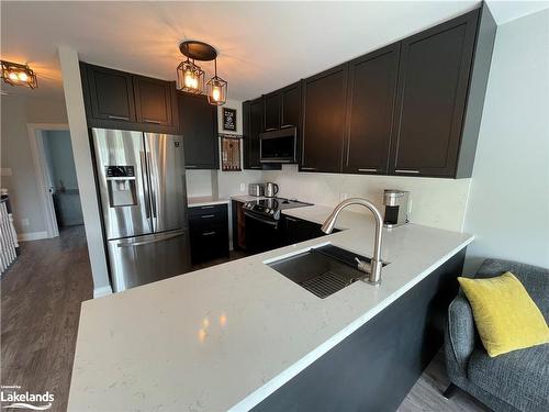 37-162 Settlers Way, The Blue Mountains, ON - Indoor Photo Showing Kitchen With Upgraded Kitchen