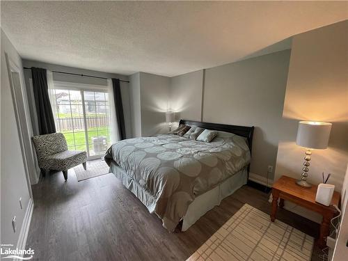 37-162 Settlers Way, The Blue Mountains, ON - Indoor Photo Showing Bedroom