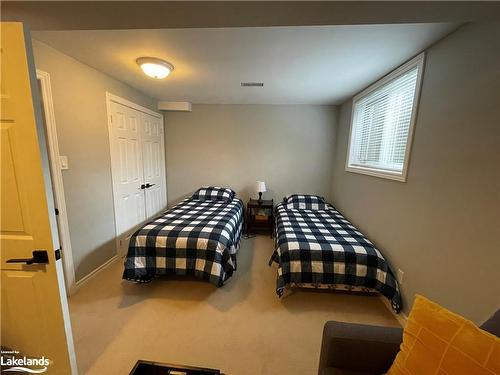 37-162 Settlers Way, The Blue Mountains, ON - Indoor Photo Showing Bedroom