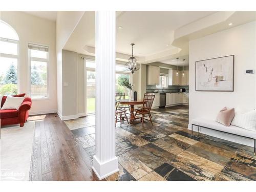 42 Hughes Street, Collingwood, ON - Indoor Photo Showing Living Room