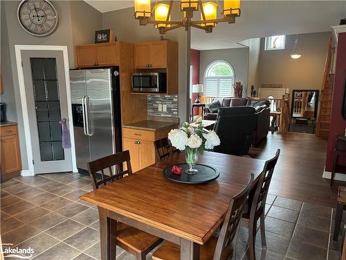 10 Patton Street, Collingwood, ON - Indoor Photo Showing Dining Room