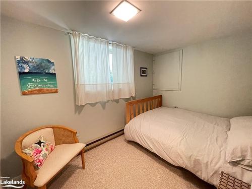 828473 40 Grey Road, The Blue Mountains, ON - Indoor Photo Showing Bedroom