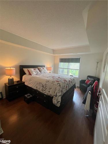 304-3 Brandy Lane Drive, Collingwood, ON - Indoor Photo Showing Bedroom