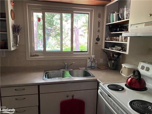 208481 Highway 26, The Blue Mountains, ON - Indoor Photo Showing Kitchen With Double Sink