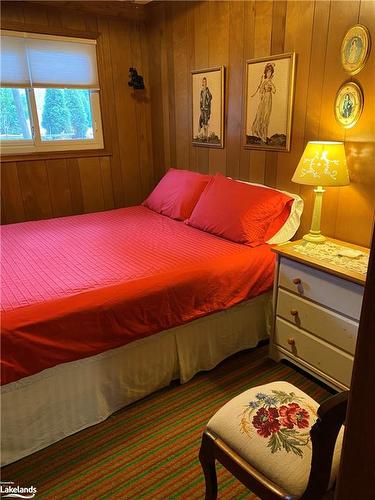 208481 Highway 26, The Blue Mountains, ON - Indoor Photo Showing Bedroom