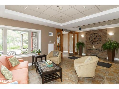 307-130 Steamship Bay Road, Gravenhurst, ON - Indoor Photo Showing Living Room