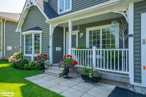 42 Winnifred Avenue, Parry Sound, ON - Outdoor With Deck Patio Veranda With Facade