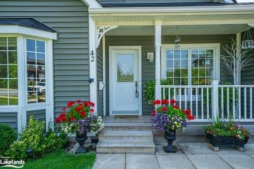 42 Winnifred Avenue, Parry Sound, ON - Outdoor With Deck Patio Veranda With Facade