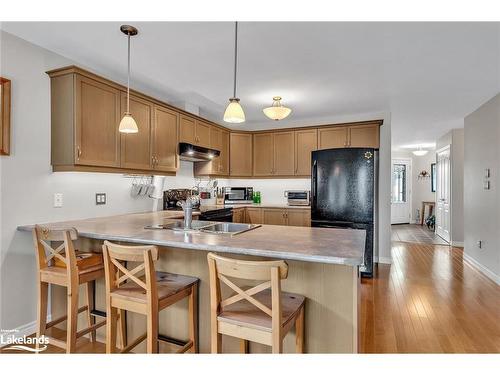 28 Liam Street, Lindsay, ON - Indoor Photo Showing Kitchen With Double Sink