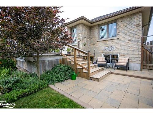 28 Liam Street, Lindsay, ON - Outdoor With Deck Patio Veranda