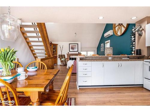 470 Oxbow Crescent, Collingwood, ON - Indoor Photo Showing Dining Room