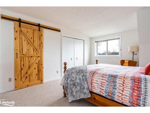 470 Oxbow Crescent, Collingwood, ON - Indoor Photo Showing Bedroom