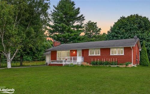 19 Locke Avenue, Stayner, ON - Outdoor