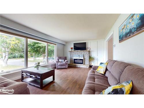 19 Locke Avenue, Stayner, ON - Indoor Photo Showing Living Room With Fireplace