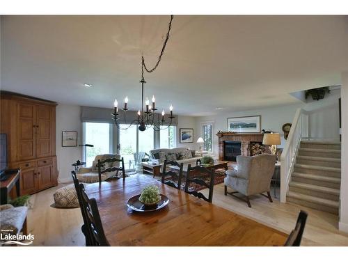 567 Oxbow Crescent, Collingwood, ON - Indoor With Fireplace