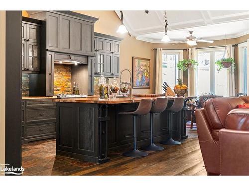 9319 County Rd 503, Gooderham, ON - Indoor Photo Showing Kitchen