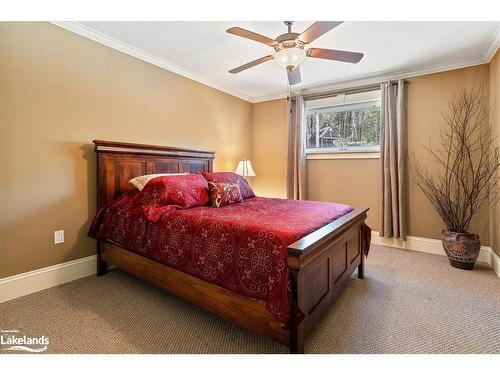 9319 County Rd 503, Gooderham, ON - Indoor Photo Showing Bedroom