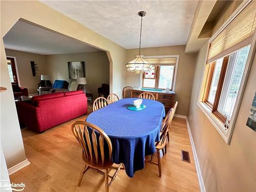 184 Brooker Boulevard, The Blue Mountains, ON - Indoor Photo Showing Dining Room