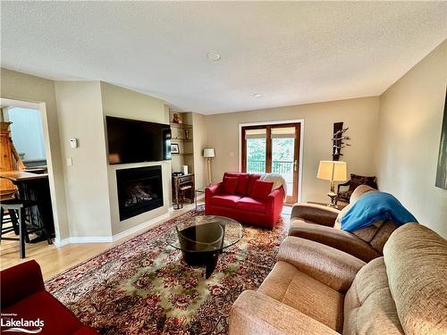 184 Brooker Boulevard, The Blue Mountains, ON - Indoor Photo Showing Living Room With Fireplace